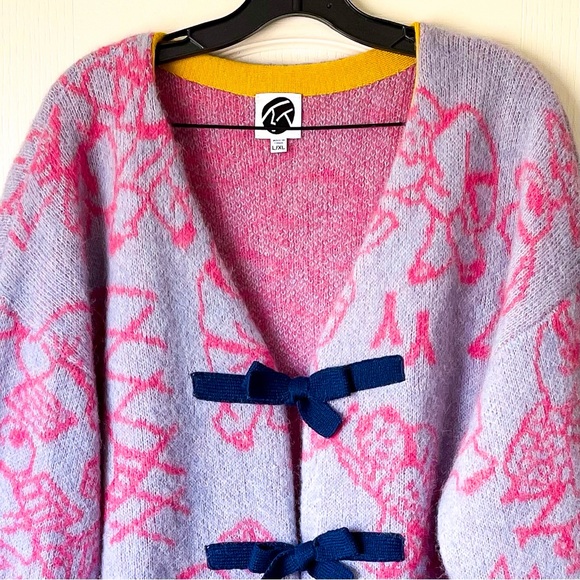 YanYan Fuzzy Laza Cardigan Alpaca Jacquard Oversized Sky Pink Large XL EUC - Picture 5 of 9